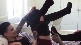 Erotic Lesbian Scissor Fever - Nikki Heart & Leigh Raveon Hard Core Sex