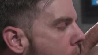 Steve Rickz Fucks And Rims She-MALE Pussy With Ass Play For A Hot Anal Fuck