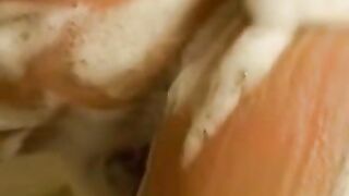 Shower-Masturbating Beauties #2: Hot Brazilian Babes Fingering & Orgasmic Screams [Lisane Rio]