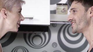 Fit mature babe seduces young stud into hardcore sex