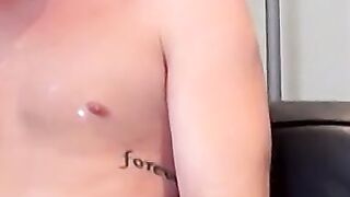 Smokin' Hot Feets - Foot Worship & Jerking Off
