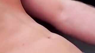 Smokin' Hot Feets - Foot Worship & Jerking Off