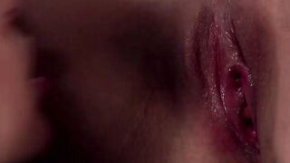 Horny Kenna James seduces Riley Reid after being cheated on