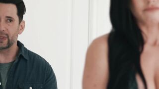 Milf Roomate Fucks Her Hot Neighbor - Jenny Whites Gets A Hardcore Facial