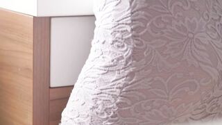Bubble Butt Beauties - Passionate Erotic Encounters Between Old And Young