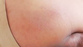 Asian ladyboy knows how to make herself happy