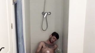 Amateur records himself using fleshlight in the bathroom
