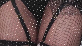 Bridgette B calls Isiah Maxwell to fuck her and cast in her new movie
