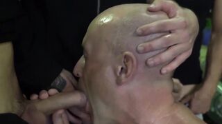 Threesome Frenzy #3 - Anal-Riding MILF Sandwich", "<tag1>, <actor2> & <actortag>