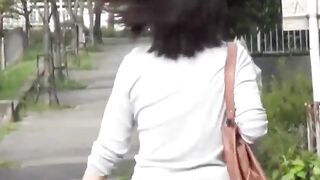 Public Peeping - Bold Teenage Girls Get Famous In Public