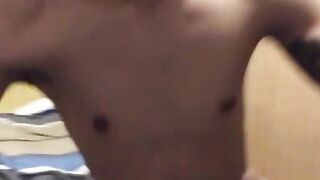 Petite Amateur Teen Babe Masturabtes And Covers Herself In Her Own Squirt