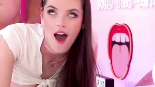 Hot MILF Fiona Gets A Hardcore Doggy Style Fucking From Huge Dick