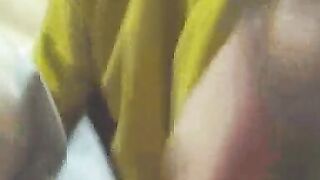 Hot Amateur Babe Masturabtes Live On Cam - Sexy Brunette Fingers Pussy