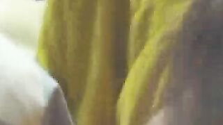Hot Amateur Babe Masturabtes Live On Cam - Sexy Brunette Fingers Pussy