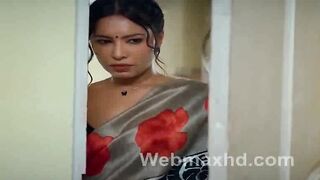 Hottie Hasseina Masturbates In Her Luxury Bathroom - Old Video Resurfaced