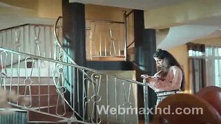 Hottie Hasseina Masturbates In Her Luxury Bathroom - Old Video Resurfaced