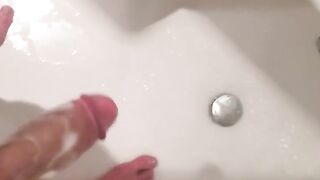 Amateur Shower Masturbation - Solo Guy Jerks Off And Comes Hard