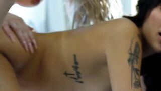 Horny Hottie Gives Blowjob & Rides Big Dick For A Wild Orgasmic Fuck!