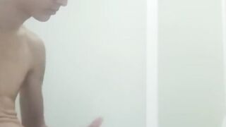 Amateur Hunk's Solo Masturbation Session - Gay4Pay