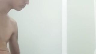 Amateur Hunk's Solo Masturbation Session - Gay4Pay