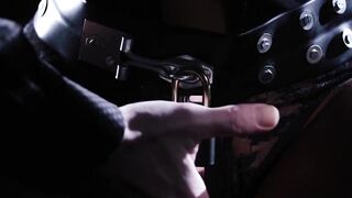 Kinky Dominatrix Dominates Submissive Slave In Bondage Playground
