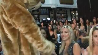 Amateurs Babes - Sexual Healing Dance Therapy