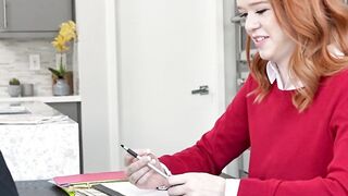 Horny Housewife Hottie Ariel Daring Fucks Her Teacher In Class - POV