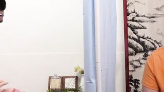 Asian Therapist Gives Client Wild Massage Experience