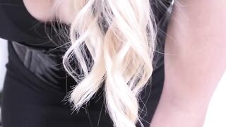 MandysMarxASMR : Whispering Hands Asmr with Mandi Marx