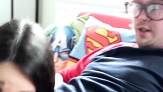 Nerdy Girl Gives Blow Job Like A Pro In This Erotic Porn Video