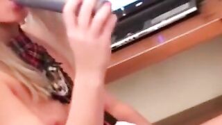 Escort Bombshell Teasing & Masturbating Her Ass - Exclusive HD Video
