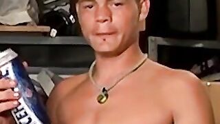 Hunk's Smokin' Hot Blowjob & Facial - Neckless Guy Fucks His Buddy Raw