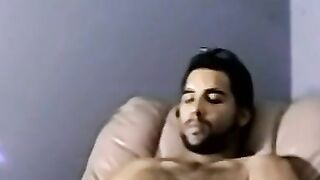 Hairiest Amateur Guy Masturabtes & Squirts On Camera