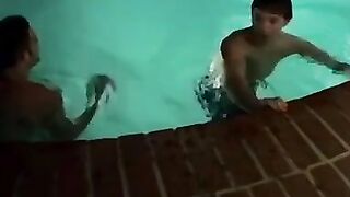 Twink Outdoor Pool Sex - Hot Twunks Fucking Hard in Public