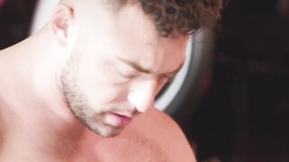 Muscular Bartenders Raw Anal Threesome