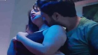 Indian Desi Girl's Hot Dance Off - Bollywood Style