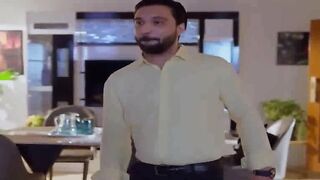 Indian Desi Girl's Hot Dance-Off in Bollywood Style