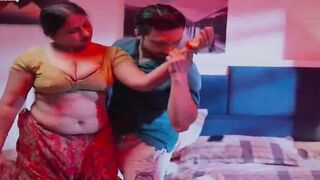Indian Desi Girl's Hot Dance-Off in Bollywood Style