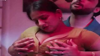 Indian Desi Girl's Hot Dance-Off in Bollywood Style