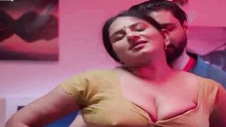 Indian Desi Girl's Hot Dance-Off in Bollywood Style