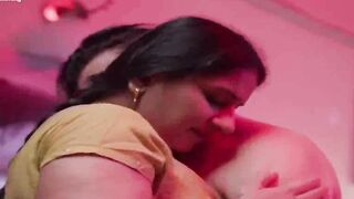 Indian Desi Girl's Hot Dance-Off in Bollywood Style
