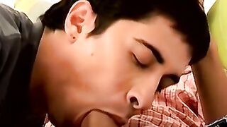 Three's Company - Two Twinks Double Penetrate Bald Dude