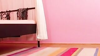 Hot Babe Shows Off Her Sexy Ass - POV Close-Up Anal Teasing