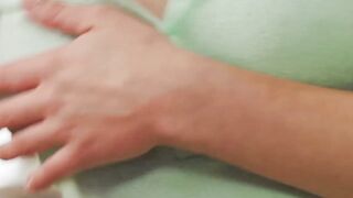 Hot Babe Richie Masturbates in Her Own Private Room - Fingering Herself to Orgasm