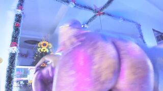 Miss Diamond Twerk and Clap with Glitter