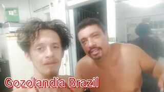 Noite da bagunça na casa do casal de primos Paty