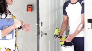 Noise-Hating Neighbor Gets A Surprise Visit From Sex Goddess - Crystall Rush