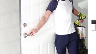 Noise-Hating Neighbor Gets A Surprise Visit From Sex Goddess - Crystall Rush