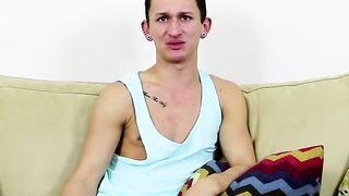 Twinks Kiss And Share Intimate Secrets In Hot Interview