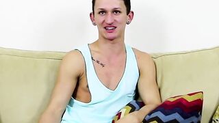Twinks Kiss And Share Intimate Secrets In Hot Interview